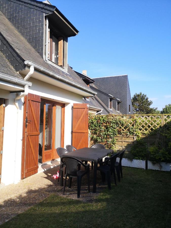 Villa Les Baigneurs Merville-Franceville-Plage Exterior foto
